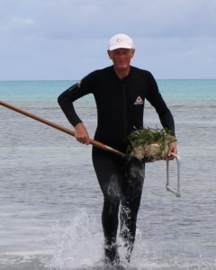 Kiribati_seagrass_restoration